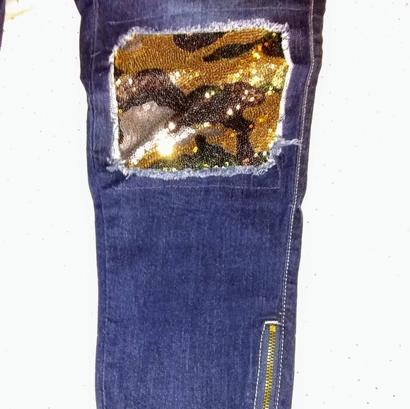 L & B Plus Size Camo Sequin Skinny Jeans Last One! - Picture 3 of 7